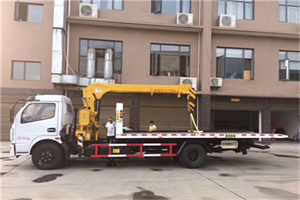 峄城附近汽车轮胎更换